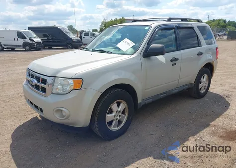 2009 Ford Escape Xlt from USA, damaged, VIN 1FMCU03729KC65719